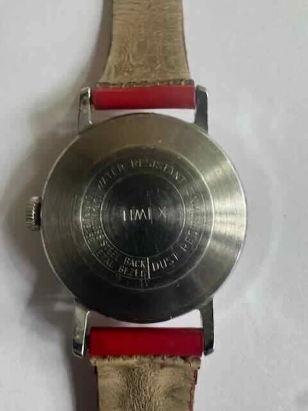 Vintage 1965 Peanuts Snoopy Wristwatch – Original Mid-Century Character Watch